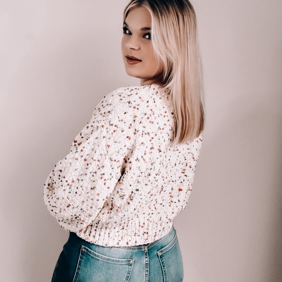 elise & co Sweaters - chunky confetti knit balloon sleeve sweater